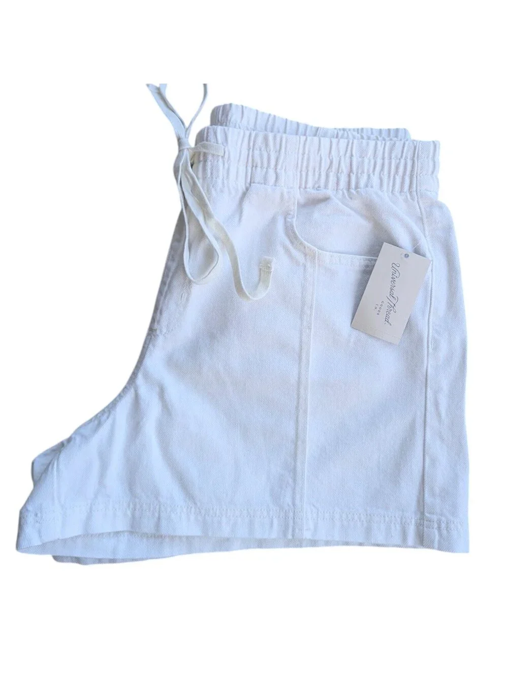 Universal Thread Shorts XL NWT White 36x4 Casual Cotton High Rise New Summer